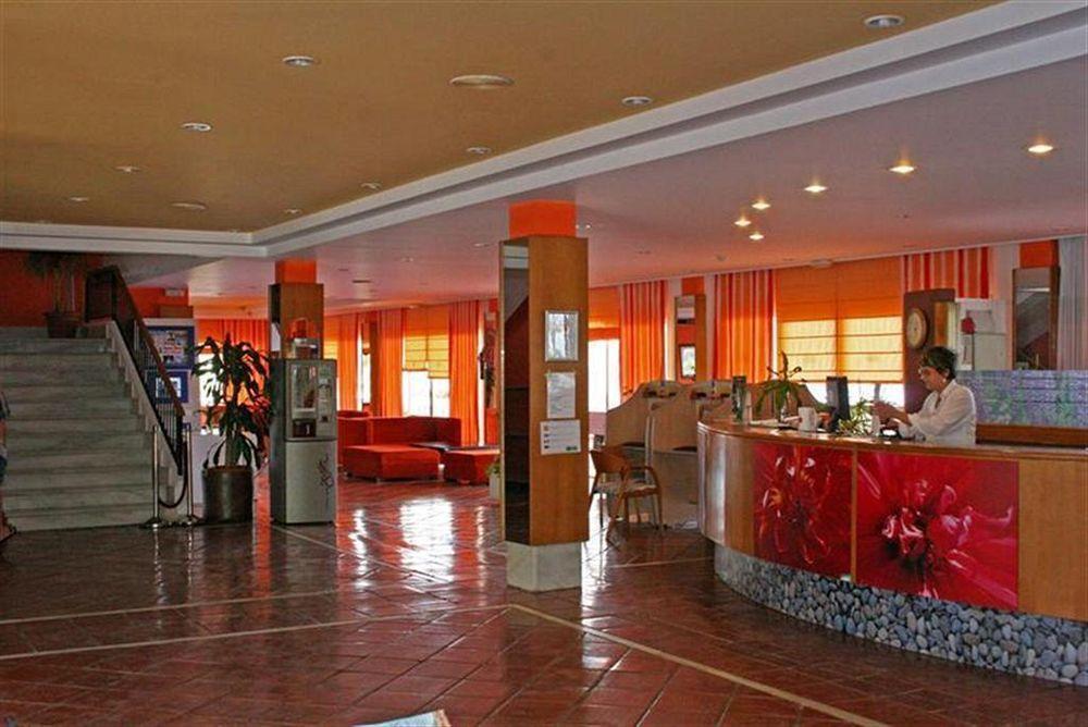 D-H Club Vista Bahia Hotel Portinatx Exterior photo